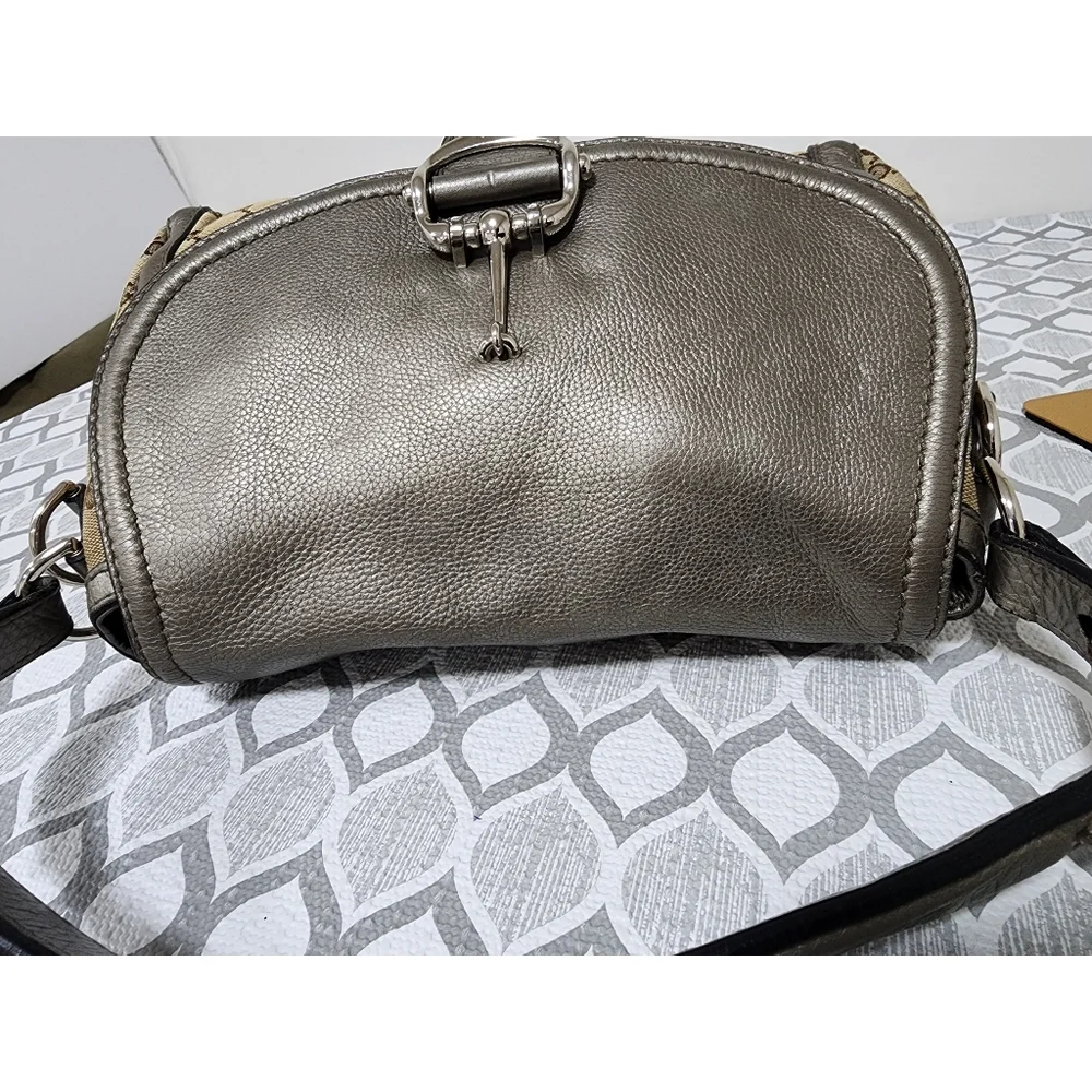 Gucci Medium GG Canvas Techno Horsebit Flap Hobo Bag Grey/Beige